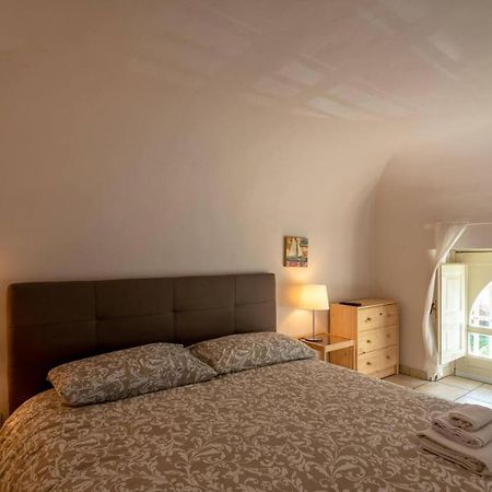 Cozy'S House Nel Cuore Della Citta Катания Экстерьер фото