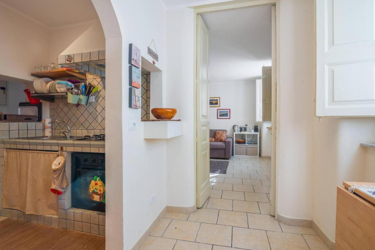 Cozy'S House Nel Cuore Della Citta Катания Экстерьер фото