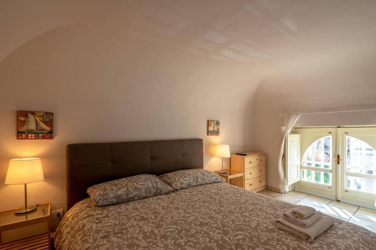 Cozy'S House Nel Cuore Della Citta Катания Экстерьер фото