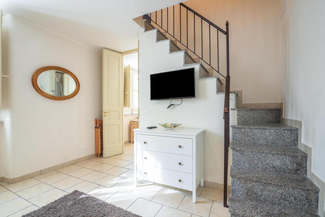 Cozy'S House Nel Cuore Della Citta Катания Экстерьер фото