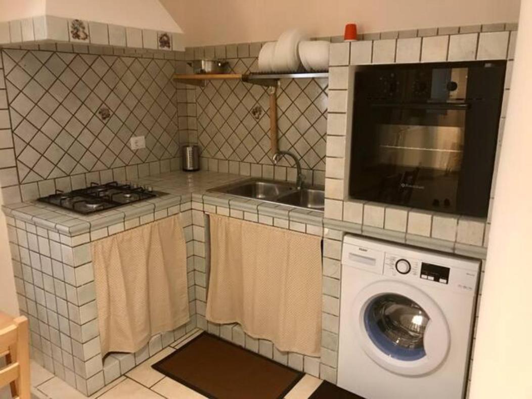 Cozy'S House Nel Cuore Della Citta Катания Экстерьер фото